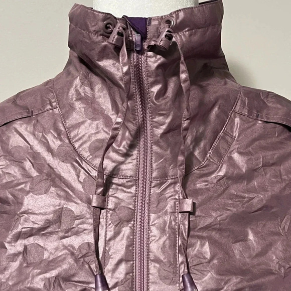 Lululemon Limited Edition Velocity Plum Embossed Dot Running Jacket - Picture 3 of 17